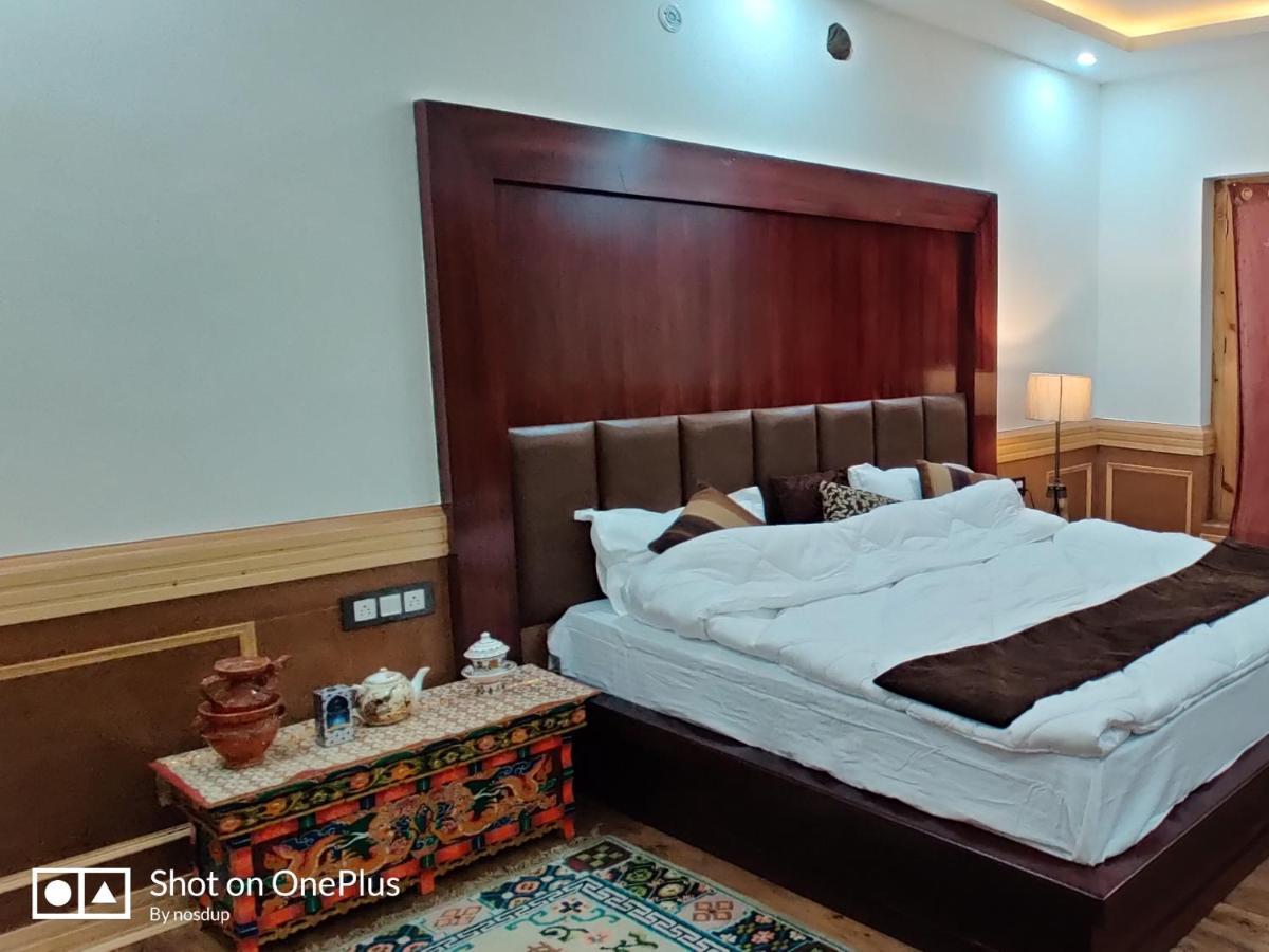 Ladakh Country Inn Лех Экстерьер фото