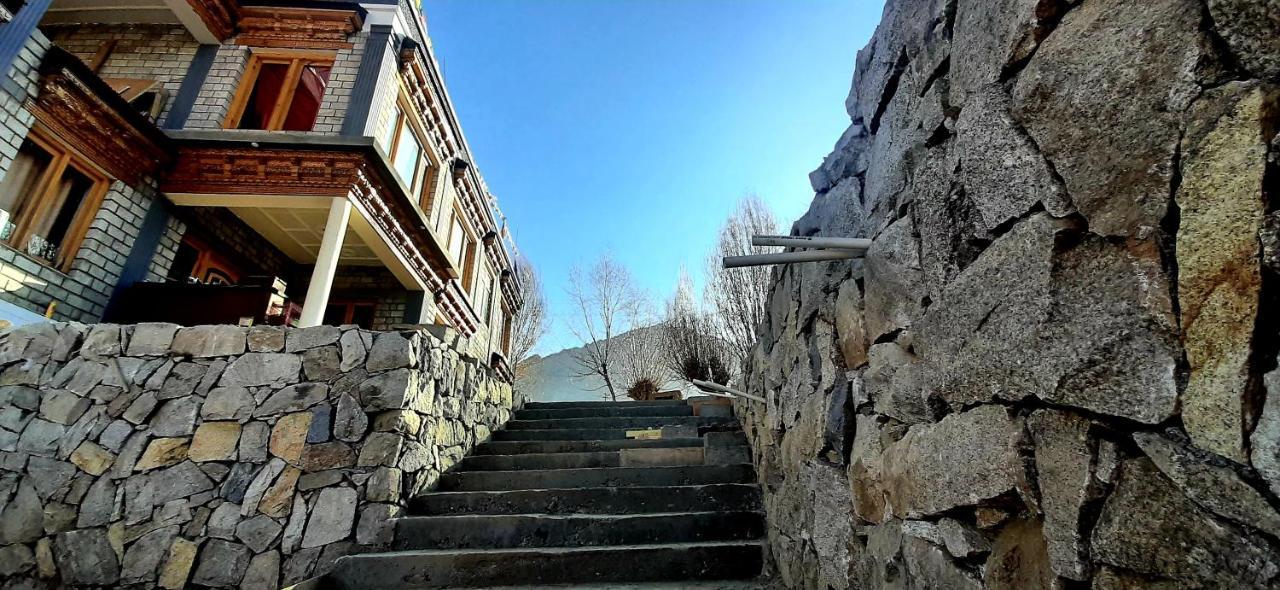 Ladakh Country Inn Лех Экстерьер фото