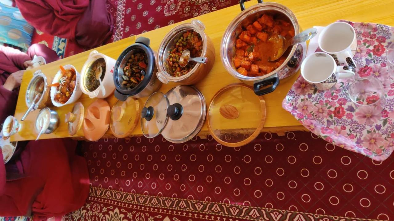 Ladakh Country Inn Лех Экстерьер фото