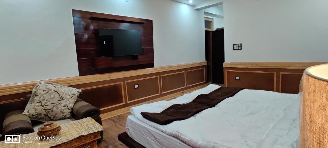 Ladakh Country Inn Лех Экстерьер фото