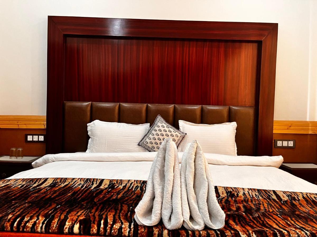 Ladakh Country Inn Лех Экстерьер фото