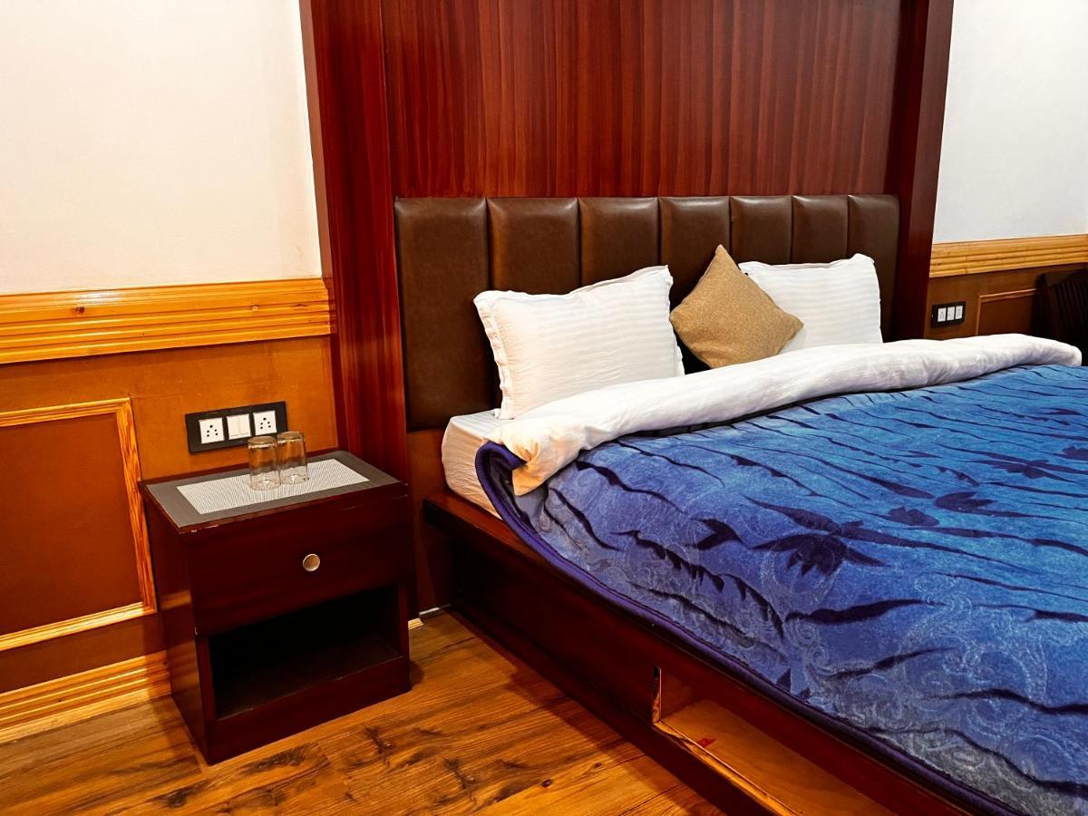 Ladakh Country Inn Лех Экстерьер фото