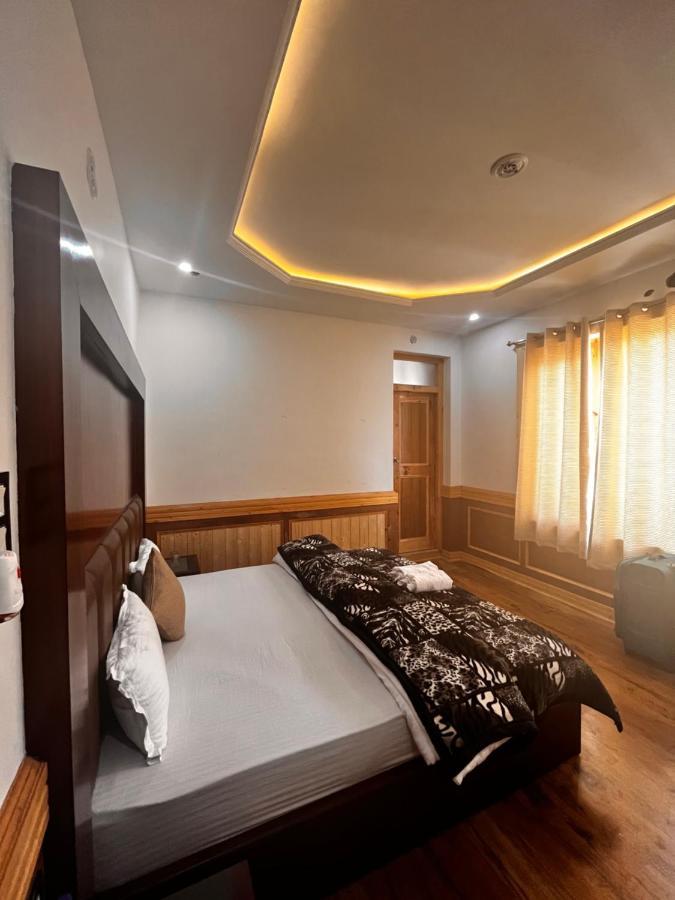 Ladakh Country Inn Лех Экстерьер фото